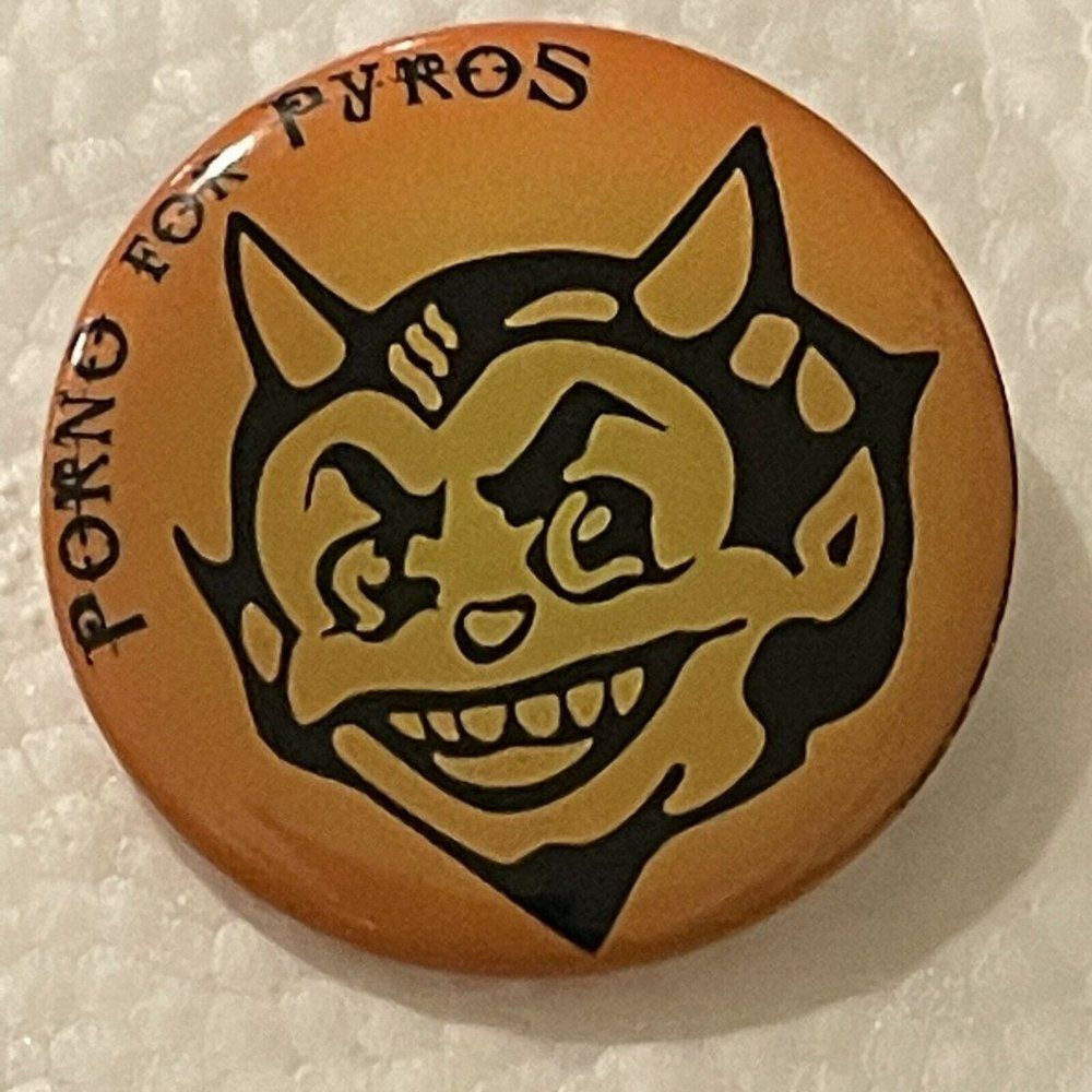 Vtg 1990’s Porno For Pyros Tour Promo Button Pin Badge Perry Farrell Devil